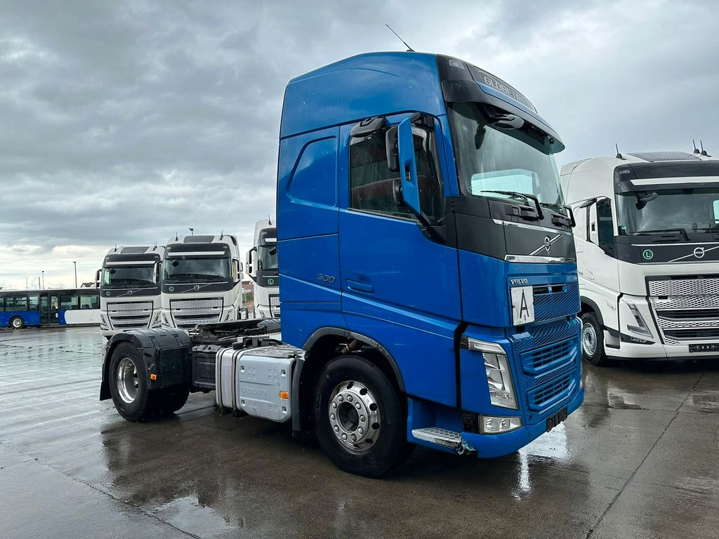 Volvo FH 500 *GLOBETROTTER * ACC * KIPPHYDRAULIK*ALCOA - Tractor: foto 3 Volvo FH 500 *GLOBETROTTER * ACC * KIPPHYDRAULIK*ALCOA - Tractor: foto 3