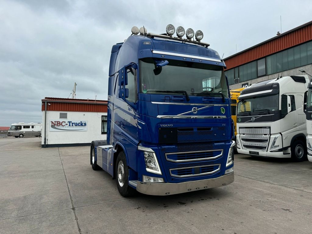 Volvo FH 540 XL *ADR*LEDER * TOP* STANDKLIMA * - Tractor: foto 1 Volvo FH 540 XL *ADR*LEDER * TOP* STANDKLIMA * - Tractor: foto 1