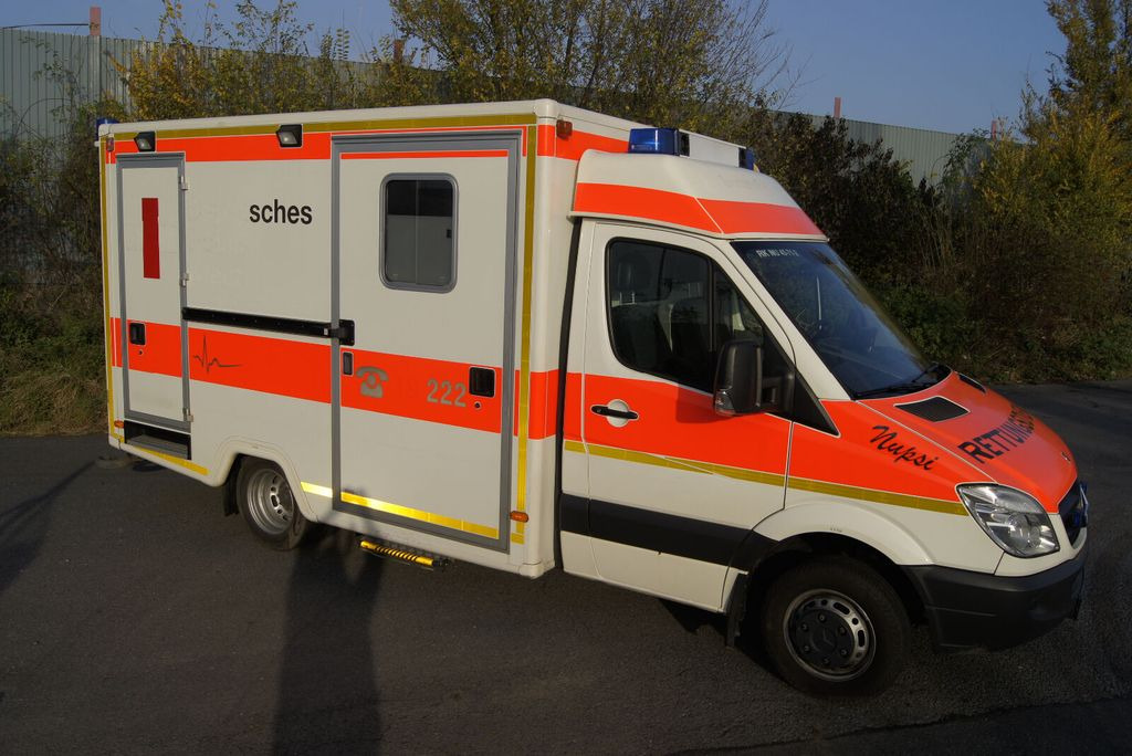 Mercedes-Benz Sprinter 516 WAS - Ambulância: foto 3 Mercedes-Benz Sprinter 516 WAS - Ambulância: foto 3