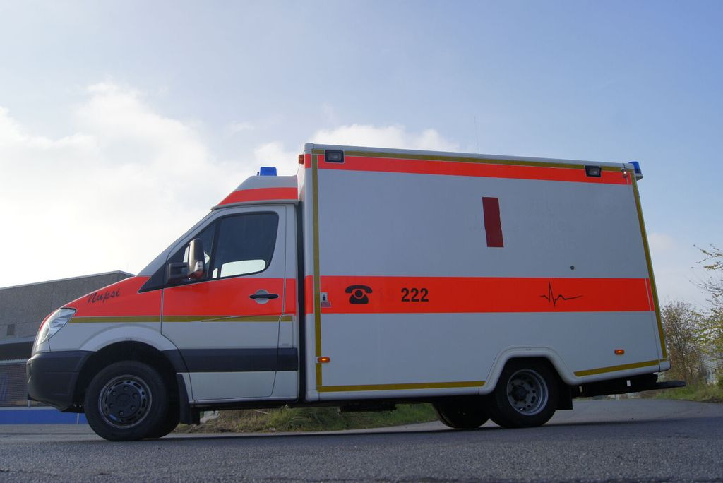 Mercedes-Benz Sprinter 516 WAS - Ambulância: foto 5 Mercedes-Benz Sprinter 516 WAS - Ambulância: foto 5