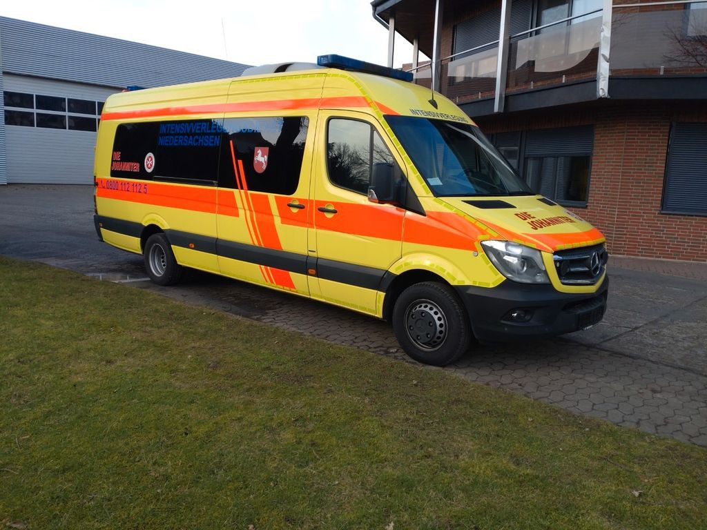 Mercedes-Benz Sprinter ITW RTW 519 2x on Stock - Ambulância: foto 4 Mercedes-Benz Sprinter ITW RTW 519 2x on Stock - Ambulância: foto 4