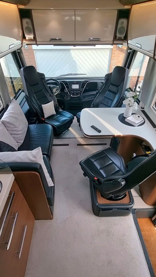 Niesmann + Bischoff Flair 880 BE - Autocaravana integral: foto 2 Niesmann + Bischoff Flair 880 BE - Autocaravana integral: foto 2