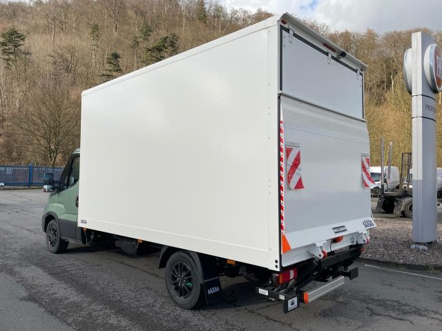 Iveco Daily 35S16HA8 Ladebordwand - Carrinha de contentor: foto 4 Iveco Daily 35S16HA8 Ladebordwand - Carrinha de contentor: foto 4