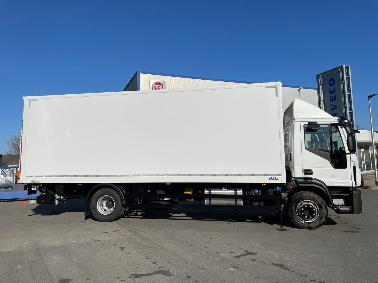Iveco Eurocargo ML160E32 /P Euro6 Klima AHK Luftfeder - Camião furgão: foto 3 Iveco Eurocargo ML160E32 /P Euro6 Klima AHK Luftfeder - Camião furgão: foto 3