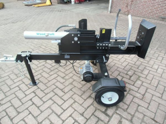 Houtklover 22 ton elektrisch - Rachador de lenha: foto 1 Houtklover 22 ton elektrisch - Rachador de lenha: foto 1