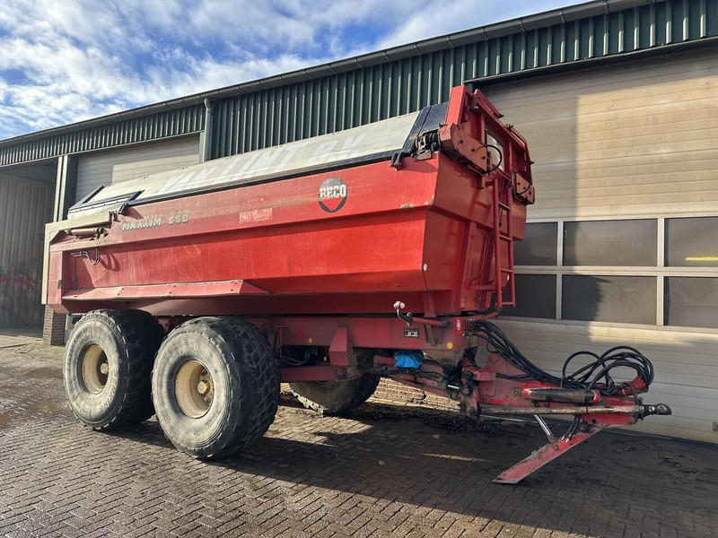 Maxxim 240 - Reboque basculante: foto 2 Maxxim 240 - Reboque basculante: foto 2