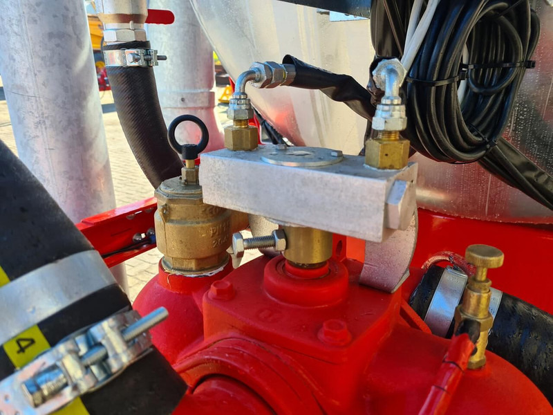 Espalhador de estrume novo Vaia waterwagen MB 100: foto 12 Espalhador de estrume novo Vaia waterwagen MB 100: foto 12