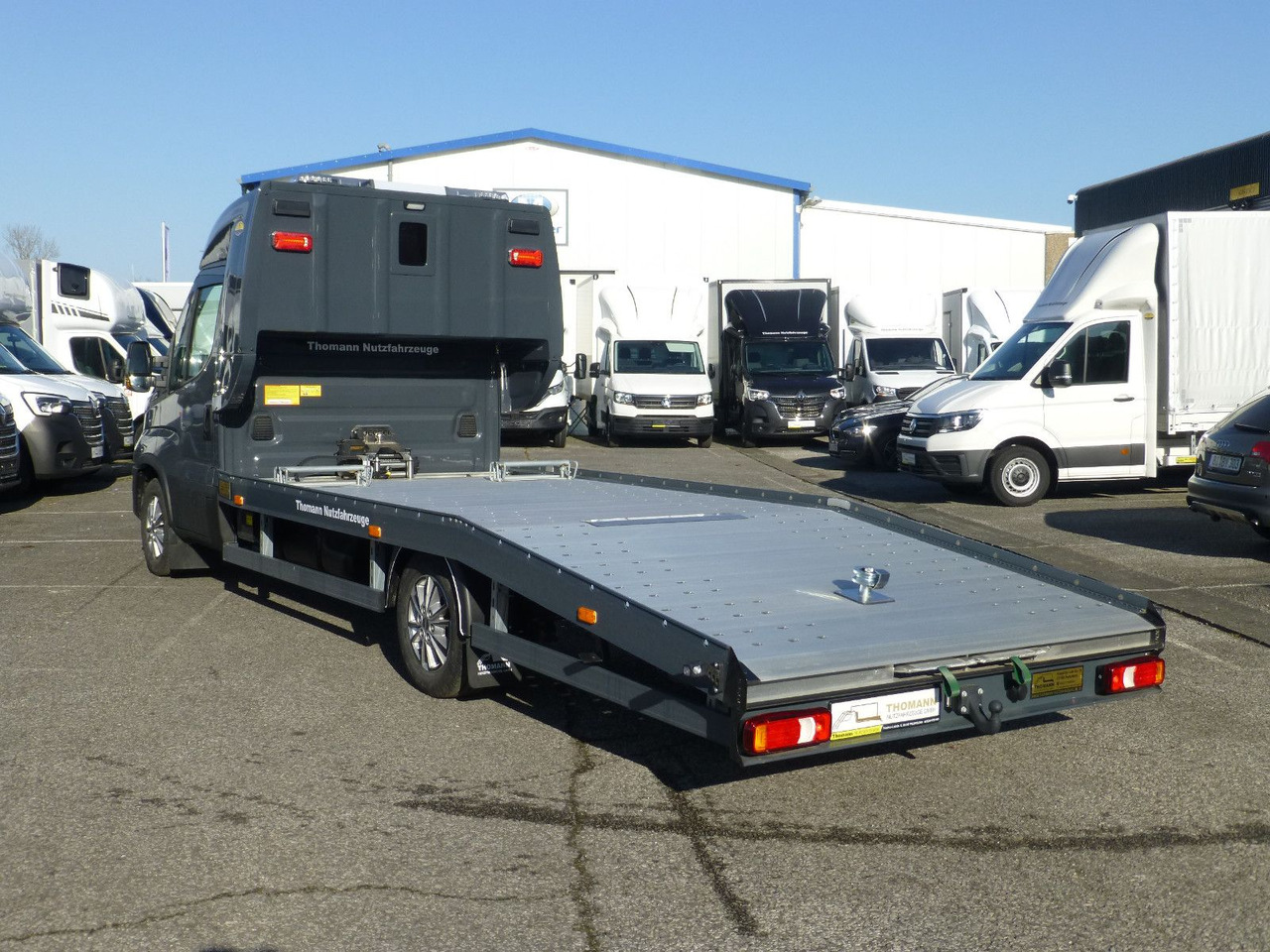 Caminhão reboque Iveco Daily 35S18 Autotransporter  NAVI Schlafkabine: foto 9