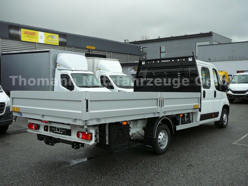 Peugeot Boxer Pritsche 7 Sitzer Klimaaut. Luftfederung Peugeot Boxer Pritsche 7 Sitzer Klimaaut. Luftfederung - Carrinha de caixa aberta, Carrinha cabine dupla: foto 4 Peugeot Boxer Pritsche 7 Sitzer Klimaaut. Luftfederung Peugeot Boxer Pritsche 7 Sitzer Klimaaut. Luftfederung - Carrinha de caixa aberta, Carrinha cabine dupla: foto 4