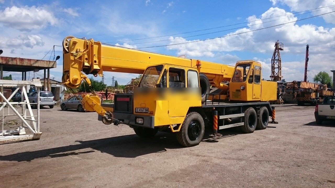 Liebherr LTM 1020 - Grua móvel: foto 1 Liebherr LTM 1020 - Grua móvel: foto 1