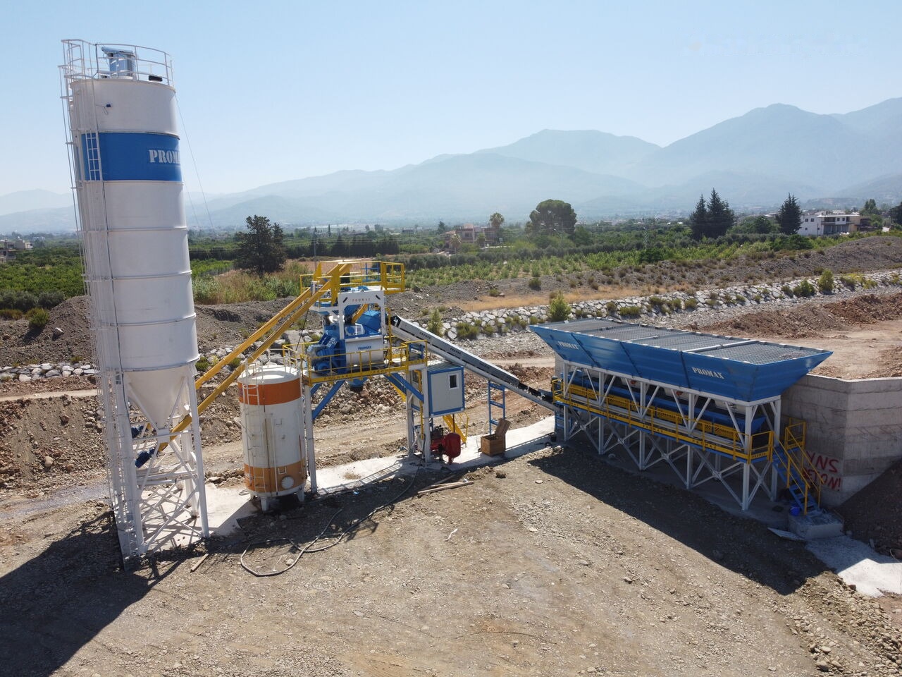 Promax Compact Concrete Batching Plant C100-TWN-LINE (100m3/h) - Central de betão: foto 5 Promax Compact Concrete Batching Plant C100-TWN-LINE (100m3/h) - Central de betão: foto 5