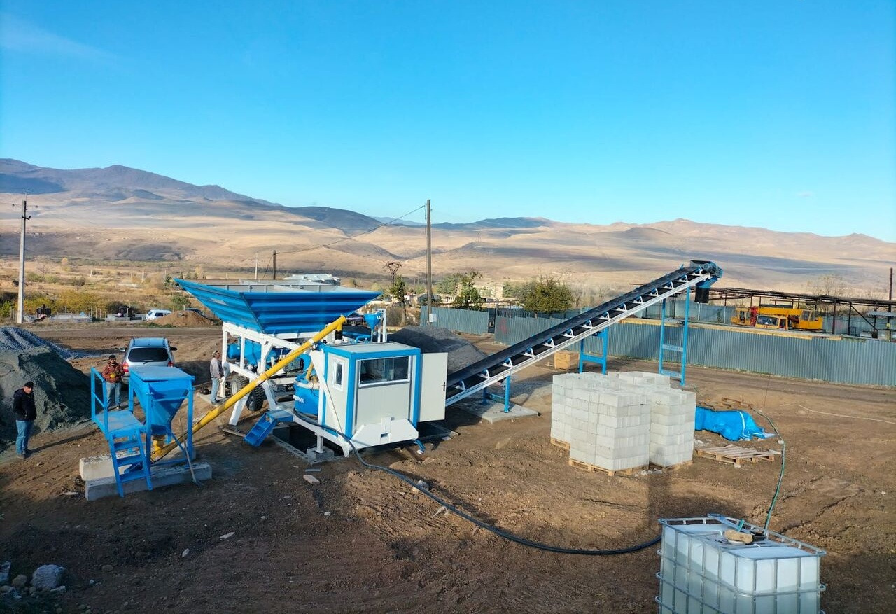 Promax Mobile Concrete Batching Plant PROMAX M35-PLNT (35m³/h) - Betoneira: foto 2 Promax Mobile Concrete Batching Plant PROMAX M35-PLNT (35m³/h) - Betoneira: foto 2