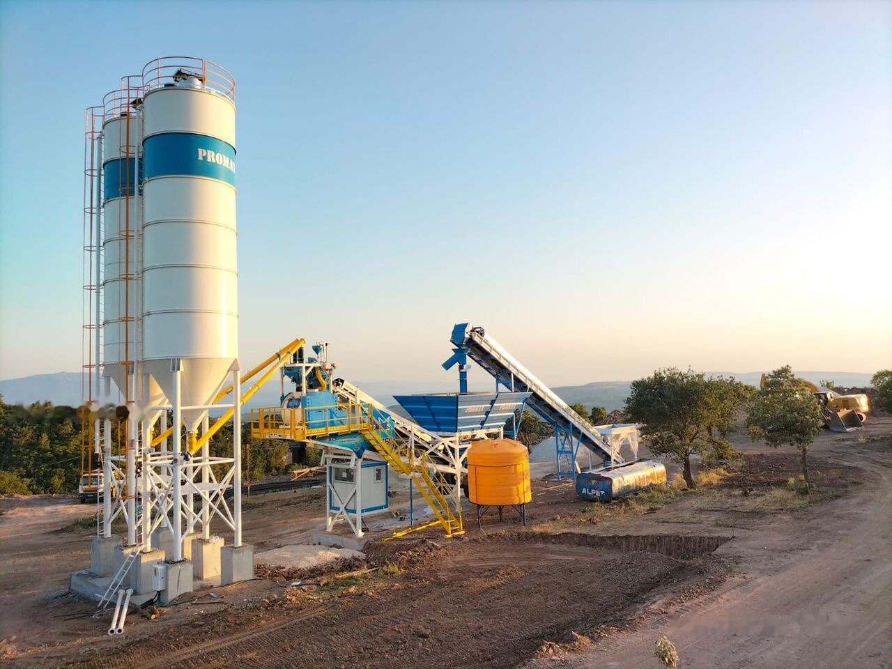 Promax Mobile Concrete Batching Plant PROMAX M60-SNG (60m3/h) - Central de betão: foto 5 Promax Mobile Concrete Batching Plant PROMAX M60-SNG (60m3/h) - Central de betão: foto 5