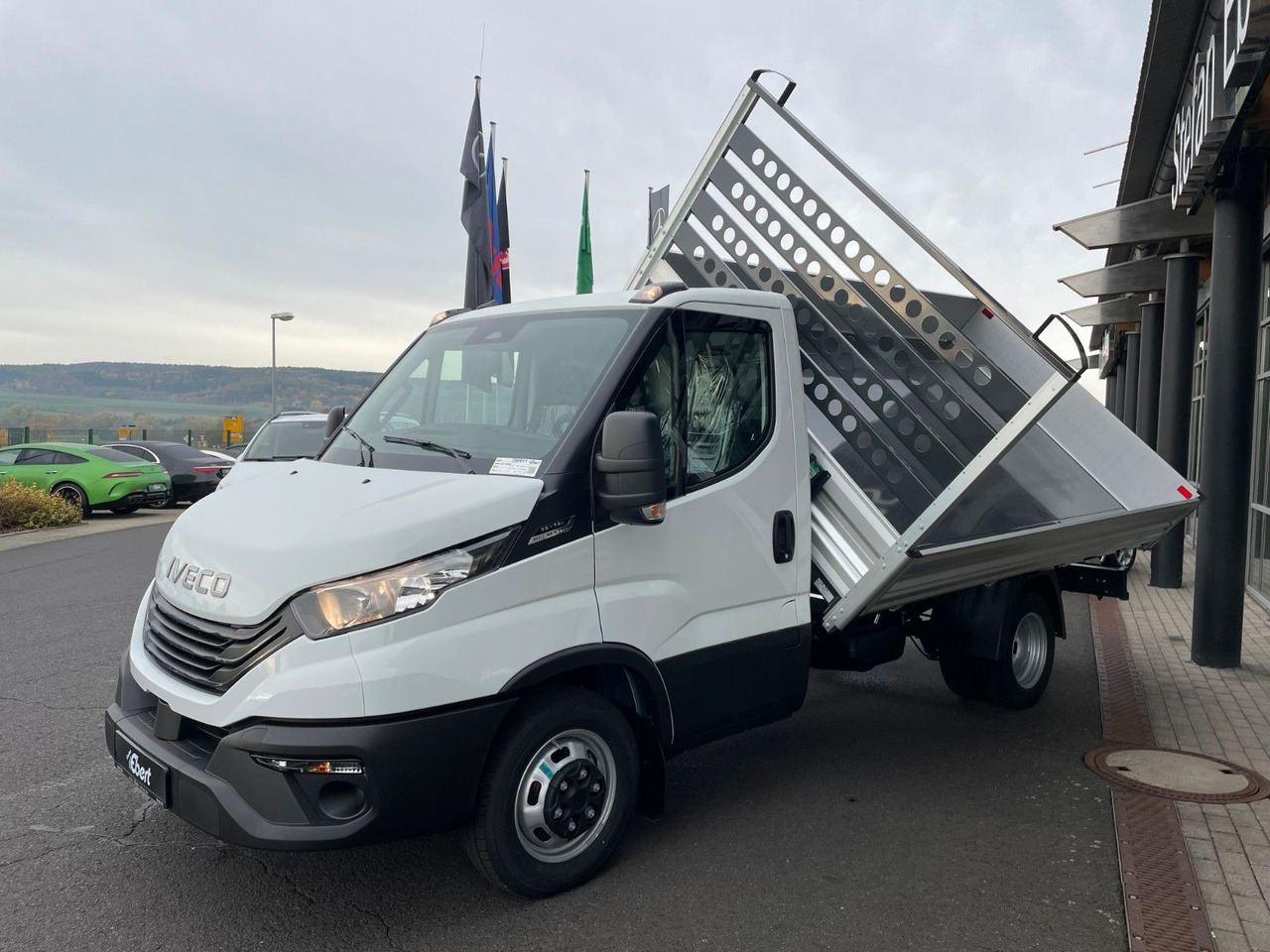 Iveco Daily 35C14 A8 *R3.450mm*Automatik* 7x vorhanden - Carrinha basculante: foto 5 Iveco Daily 35C14 A8 *R3.450mm*Automatik* 7x vorhanden - Carrinha basculante: foto 5