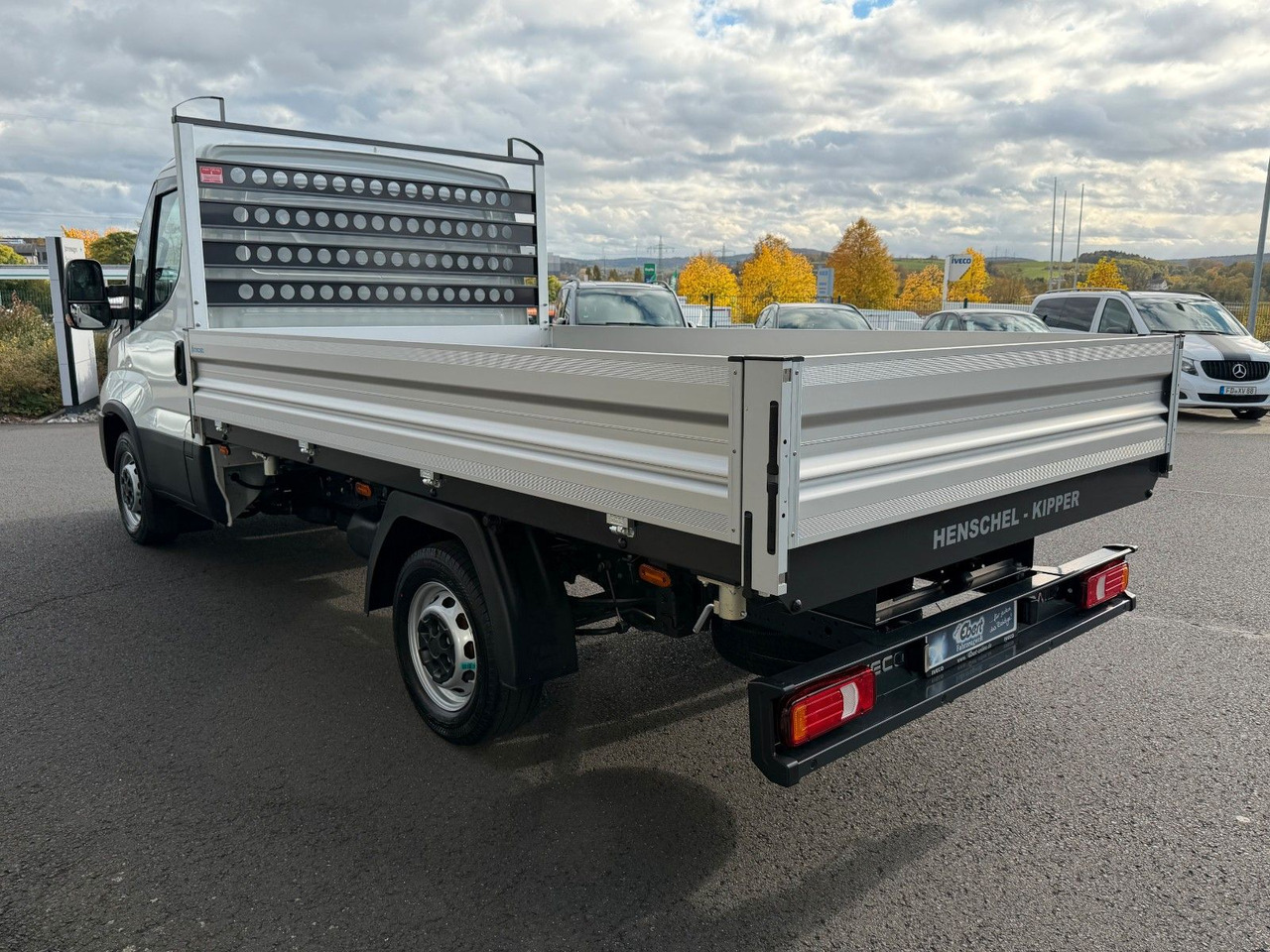 Iveco Daily 35S14 A8*R3.450mm*Automatik*Kamera*3Sitze* - Carrinha basculante: foto 4 Iveco Daily 35S14 A8*R3.450mm*Automatik*Kamera*3Sitze* - Carrinha basculante: foto 4