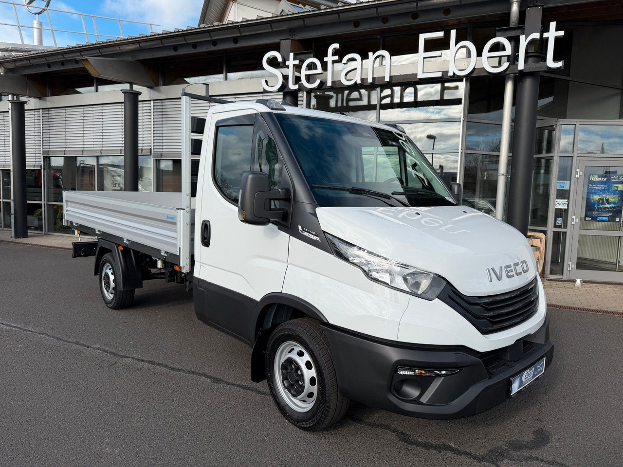 Iveco Daily 35S14 A8 *R3.450mm*Automatik*Klima* 4x - Carrinha basculante: foto 1 Iveco Daily 35S14 A8 *R3.450mm*Automatik*Klima* 4x - Carrinha basculante: foto 1