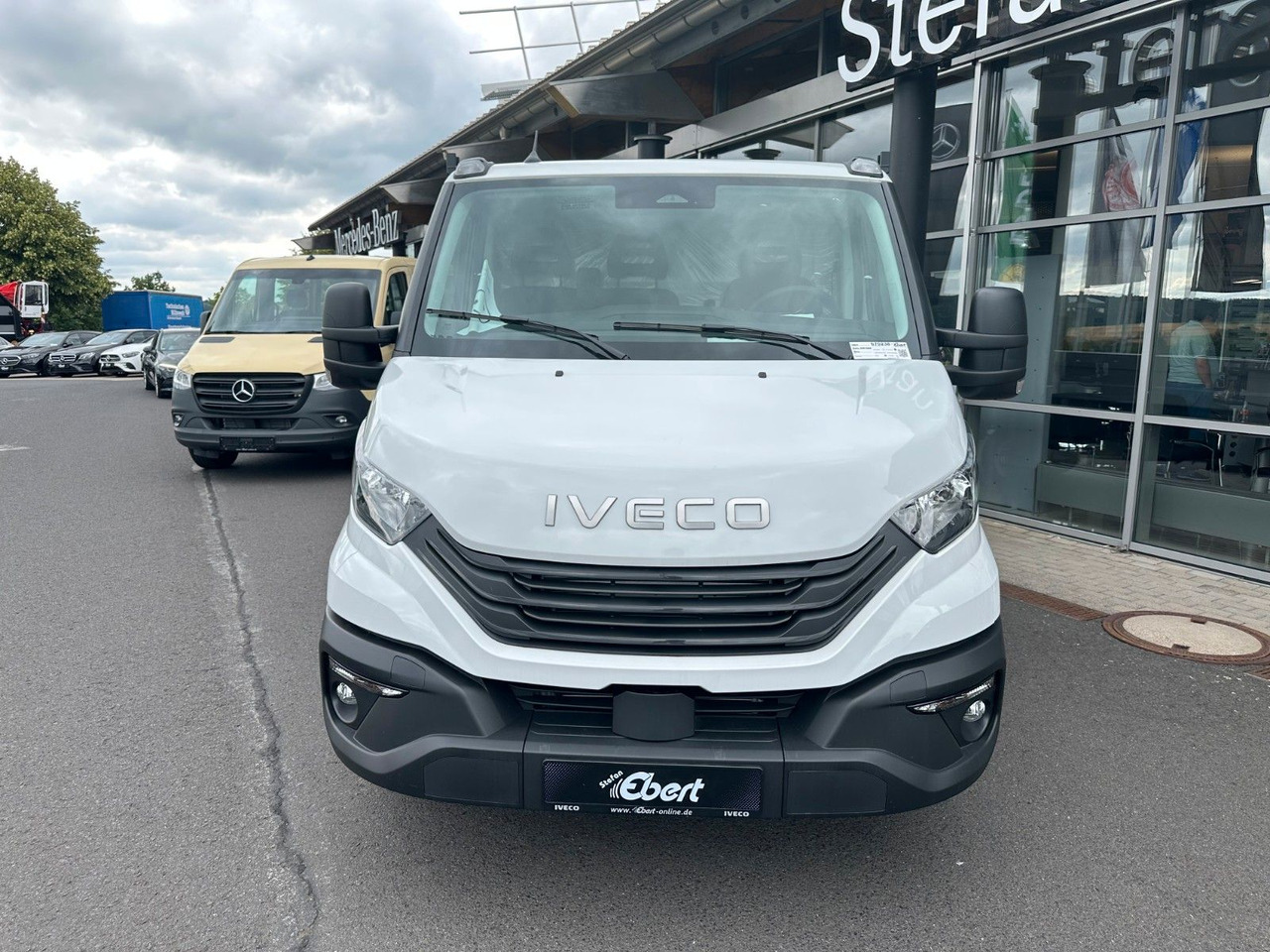 Iveco Daily 35S16 A8 *R.4100 mm*AHK*Kamera* 3x - Carrinha de caixa aberta: foto 2 Iveco Daily 35S16 A8 *R.4100 mm*AHK*Kamera* 3x - Carrinha de caixa aberta: foto 2