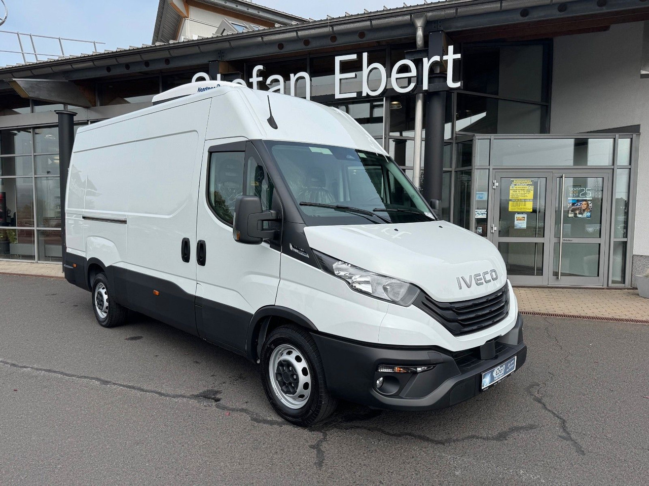 Iveco Daily 35S16 A8 *Standkühlung*Kamera*Automatik*3x - Carrinha frigorífica: foto 1 Iveco Daily 35S16 A8 *Standkühlung*Kamera*Automatik*3x - Carrinha frigorífica: foto 1