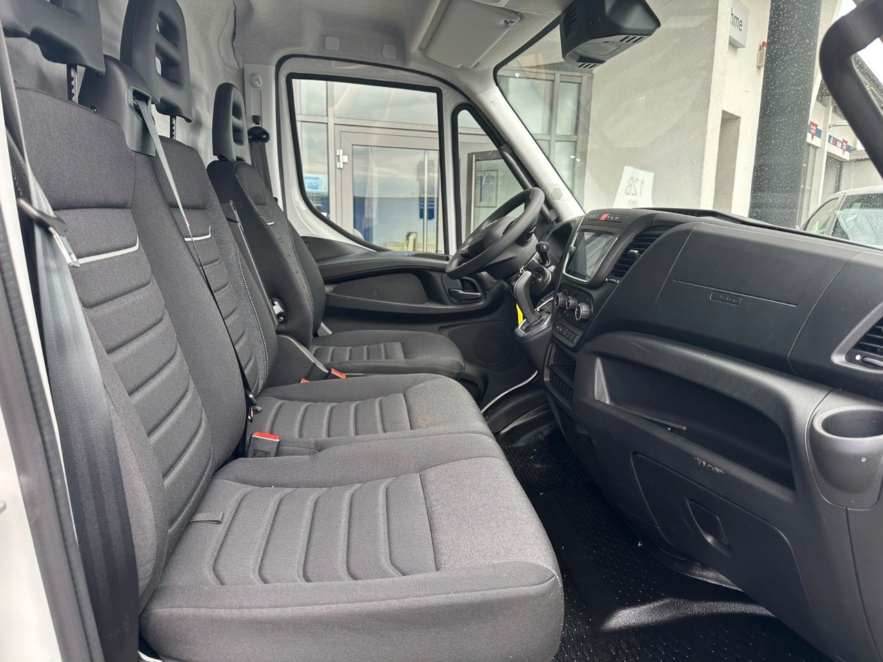 Furgão Iveco Daily 35S16 HA8 3.0L *R4.100mm*Automatik*Kamera*: foto 17