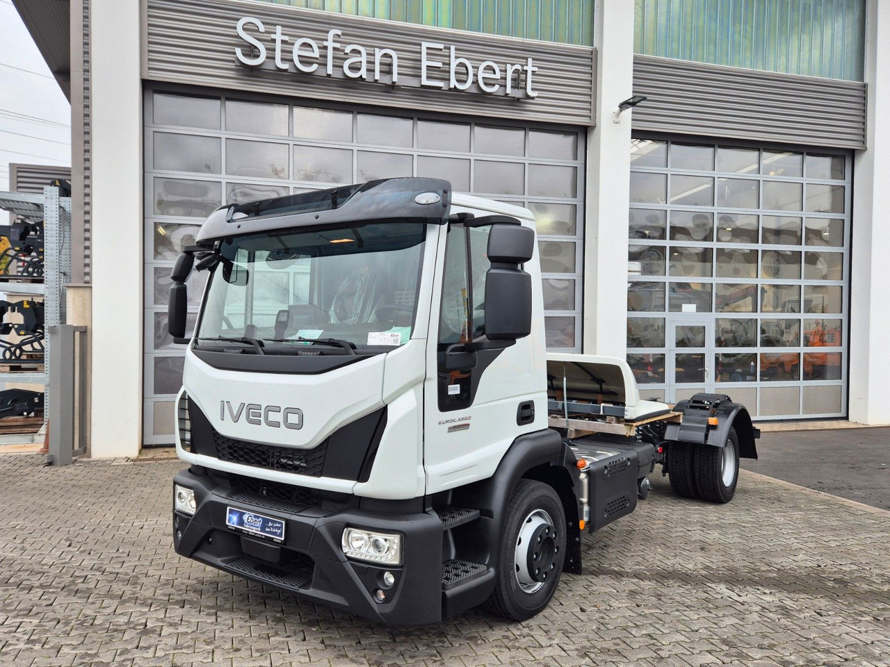 Iveco Eurocargo ML120E21/FP Spoiler Klima Xenon 3 St. - Camião chassi: foto 2 Iveco Eurocargo ML120E21/FP Spoiler Klima Xenon 3 St. - Camião chassi: foto 2