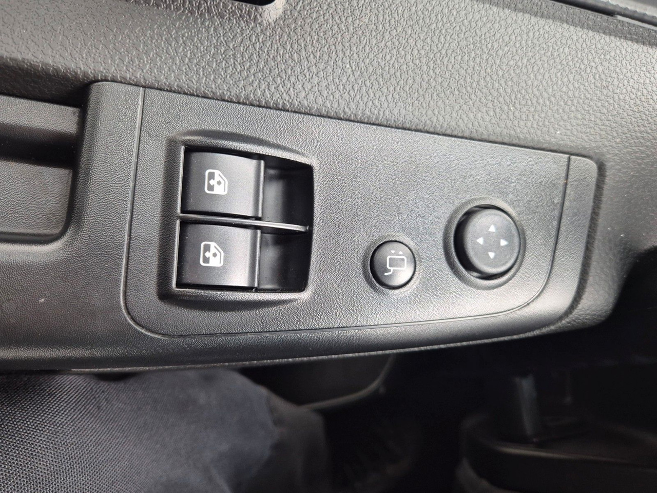 Camião basculante, Camião grua Iveco Eurocargo ML150E32WS 4x4 Kran HMF 1130K Funk AHK: foto 27