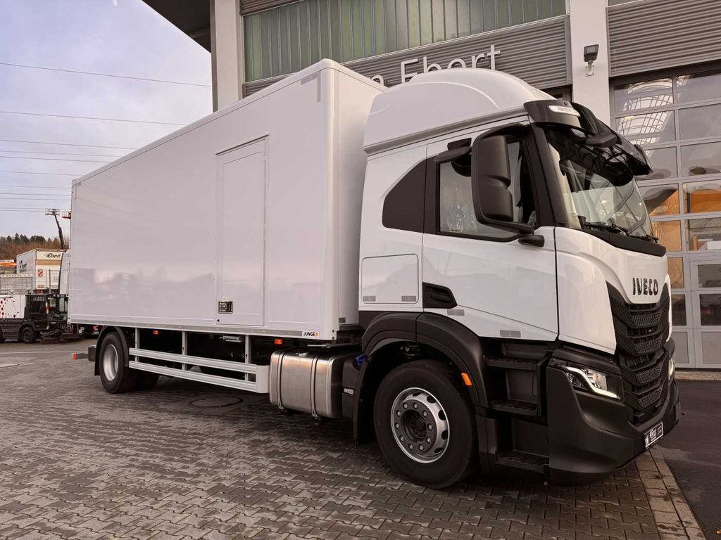 Iveco S-Way AT190S40/P LBW 2.000kg Tür Navi Bett - Camião furgão: foto 3 Iveco S-Way AT190S40/P LBW 2.000kg Tür Navi Bett - Camião furgão: foto 3