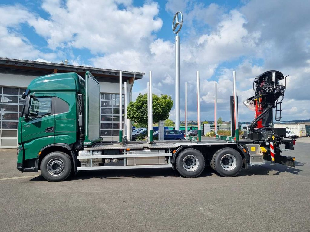 Iveco X-WAY AS300X57ZP ON+ 6x4 Palfinger Epsilon M12 Z - Camião de transporte de madeira, Camião grua: foto 4 Iveco X-WAY AS300X57ZP ON+ 6x4 Palfinger Epsilon M12 Z - Camião de transporte de madeira, Camião grua: foto 4