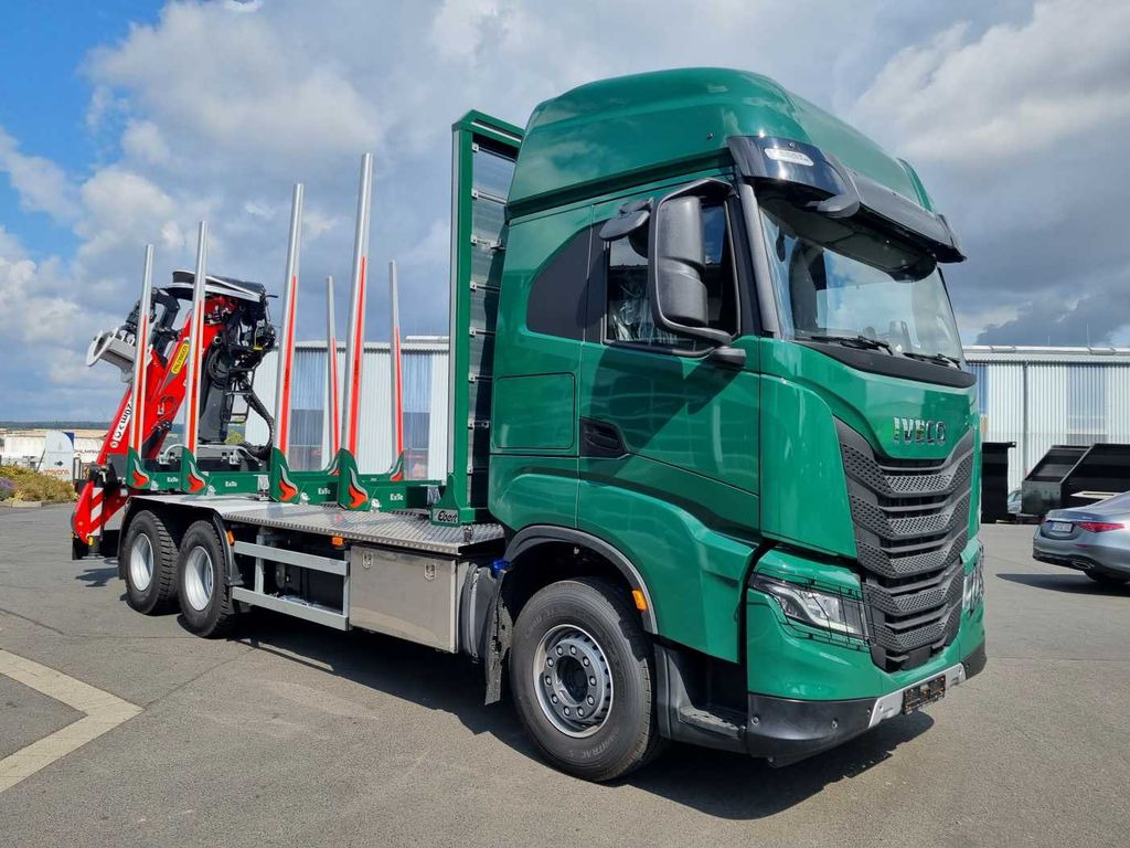 Iveco X-WAY AS300X57ZP ON+ 6x4 Palfinger Epsilon M12 Z - Camião de transporte de madeira, Camião grua: foto 2 Iveco X-WAY AS300X57ZP ON+ 6x4 Palfinger Epsilon M12 Z - Camião de transporte de madeira, Camião grua: foto 2
