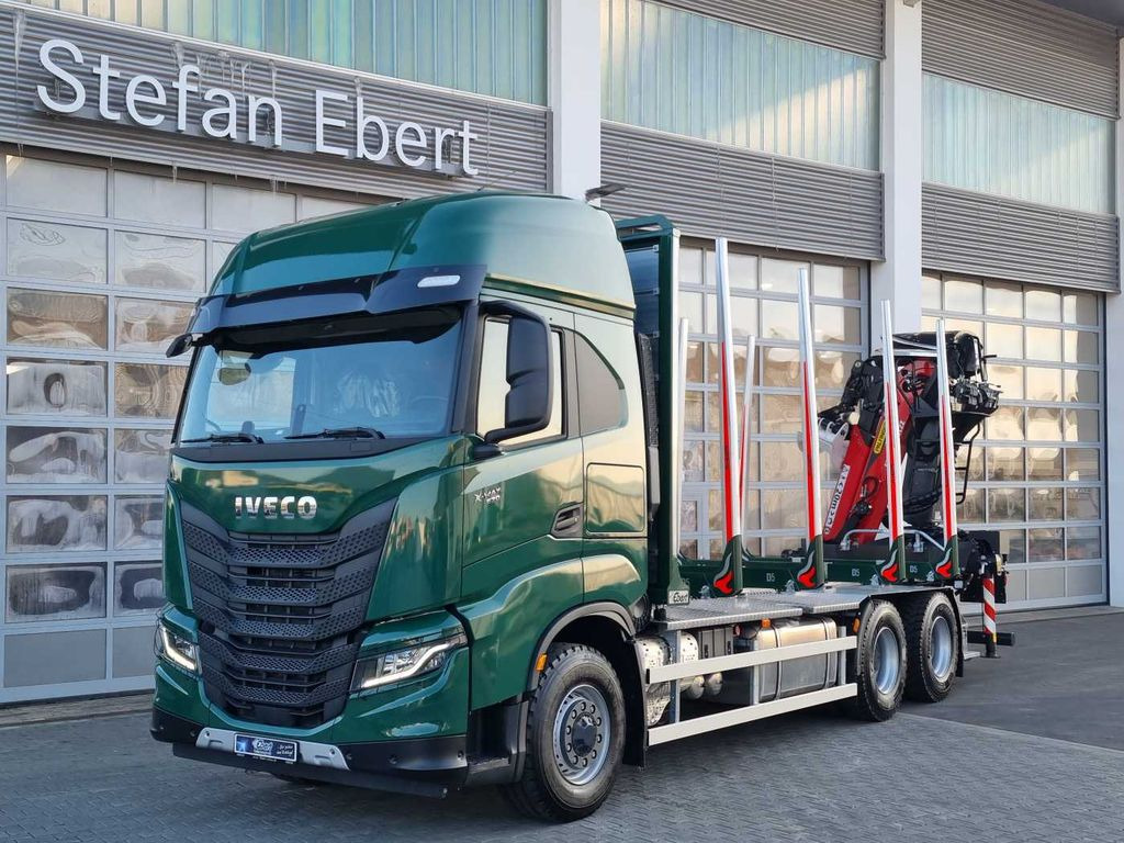 Iveco X-Way AS300X57 Z/P HR ON+ 6x4 (6x6 Hi Traction) - Camião de transporte de madeira, Camião grua: foto 3 Iveco X-Way AS300X57 Z/P HR ON+ 6x4 (6x6 Hi Traction) - Camião de transporte de madeira, Camião grua: foto 3