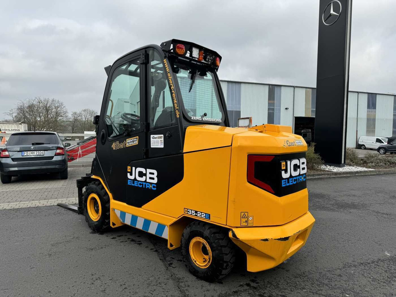 JCB TLT 35-22E Teletruk / Verstellgerät / nur 423h! - Empilhador elétrico: foto 3 JCB TLT 35-22E Teletruk / Verstellgerät / nur 423h! - Empilhador elétrico: foto 3