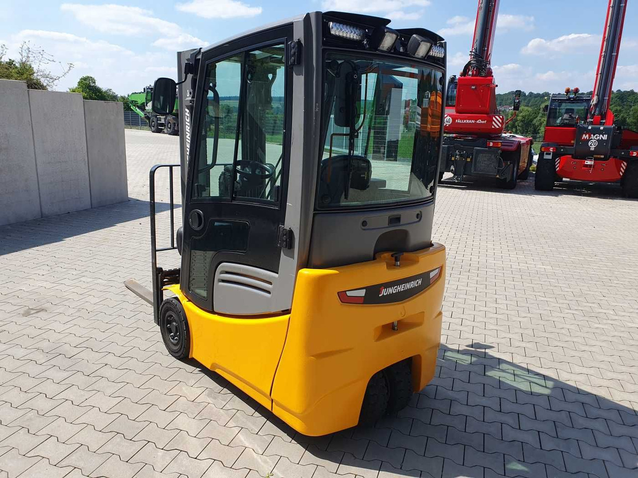 Empilhador elétrico Jungheinrich EFG 215 / Triplex: 4.25m! / SS / 4.166h / 2024: foto 6