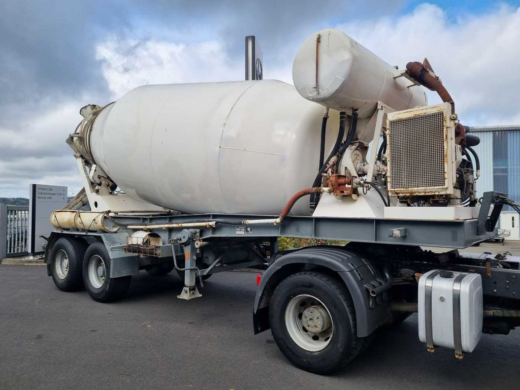 KWB P-382-STI Betonmischer Motor SAF-Achsen Lift - Semi-reboque betoneira: foto 5 KWB P-382-STI Betonmischer Motor SAF-Achsen Lift - Semi-reboque betoneira: foto 5