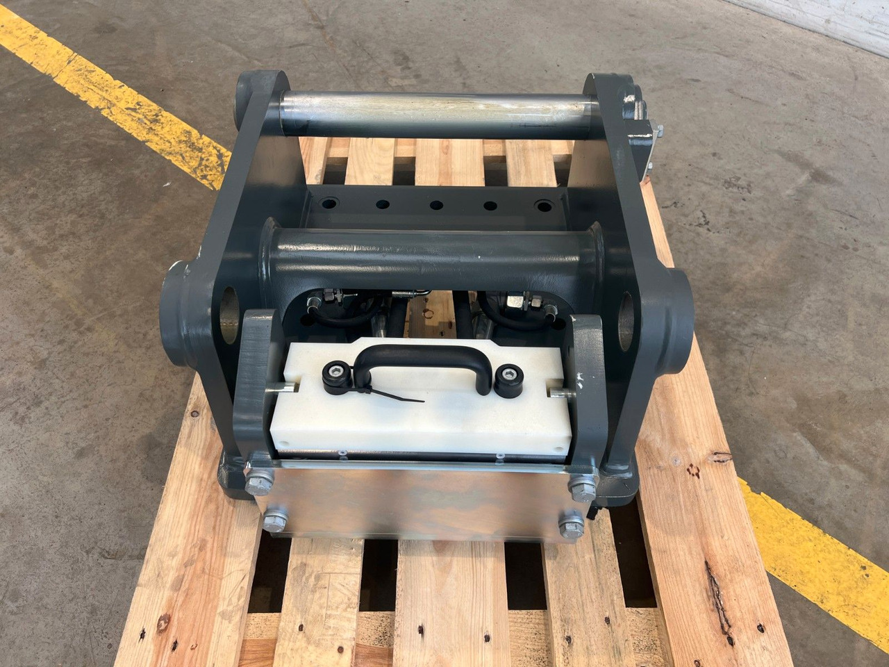 Liebherr Likufix SW48 Adapterplatte NEU lagernd - Acoplamento rápido: foto 2 Liebherr Likufix SW48 Adapterplatte NEU lagernd - Acoplamento rápido: foto 2