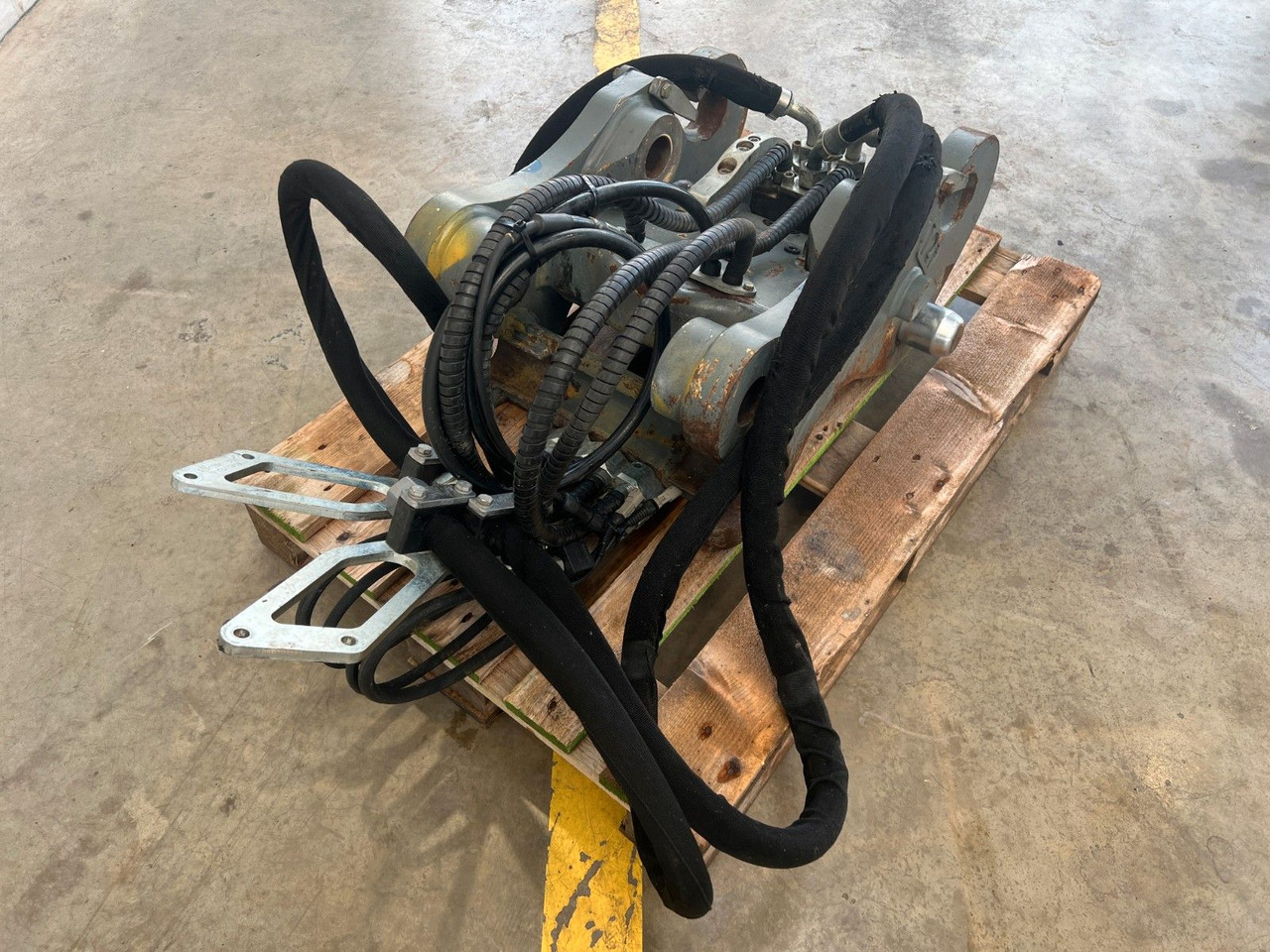 Liebherr SW48 Likufix Schnellwechsler / 2018 - Acoplamento rápido: foto 5 Liebherr SW48 Likufix Schnellwechsler / 2018 - Acoplamento rápido: foto 5