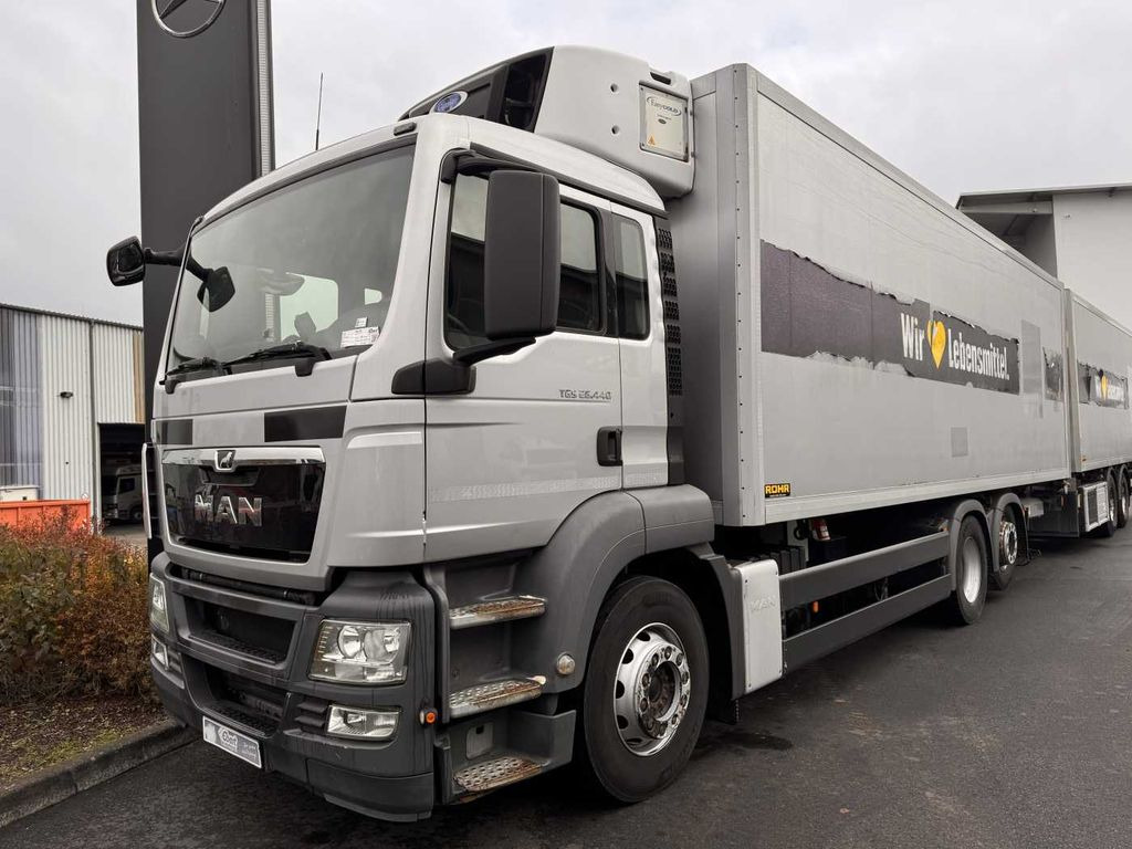 MAN TGS 26.440 6x2-2 LL LBW 2.000kg Carrier 8.100mm - Camião frigorífico: foto 1 MAN TGS 26.440 6x2-2 LL LBW 2.000kg Carrier 8.100mm - Camião frigorífico: foto 1