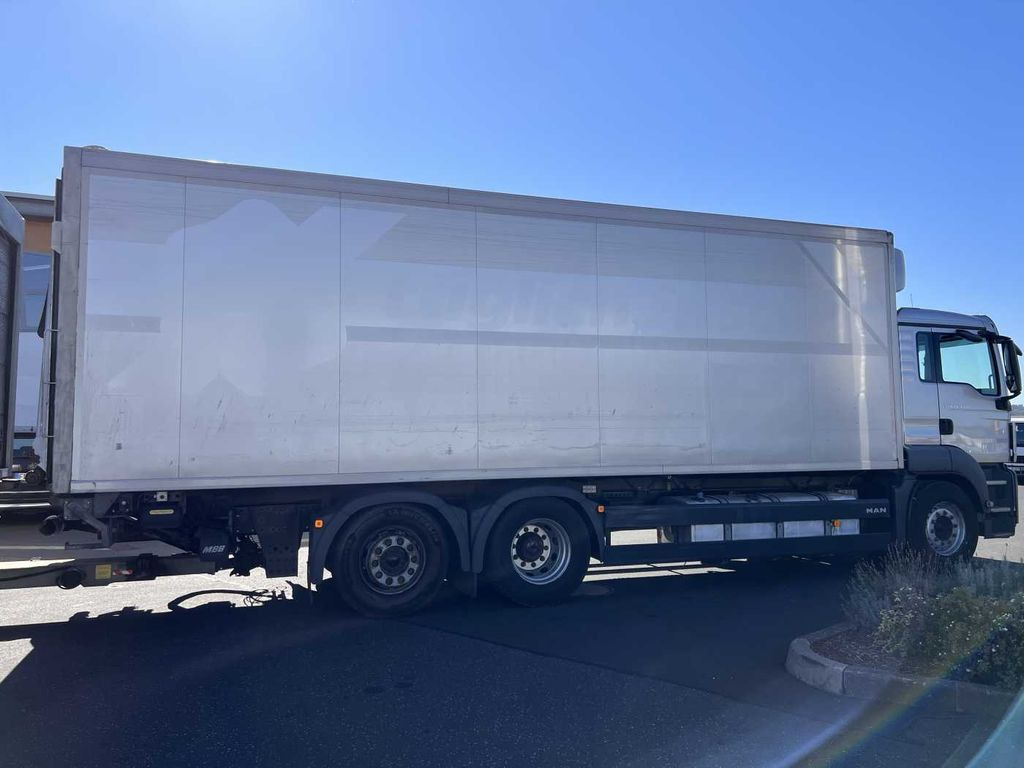 MAN TGS 26.440 6x2 BL LBW 2.000kg Carrier Supra 850 - Camião frigorífico: foto 5 MAN TGS 26.440 6x2 BL LBW 2.000kg Carrier Supra 850 - Camião frigorífico: foto 5