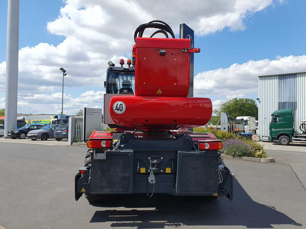 Magni RTH 6.30 SH / Fällkran / nur 914h / 2022 Magni RTH 6.30 SH / Fällkran / nur 982h / 2022 - Empilhador telescópico: foto 4 Magni RTH 6.30 SH / Fällkran / nur 914h / 2022 Magni RTH 6.30 SH / Fällkran / nur 982h / 2022 - Empilhador telescópico: foto 4