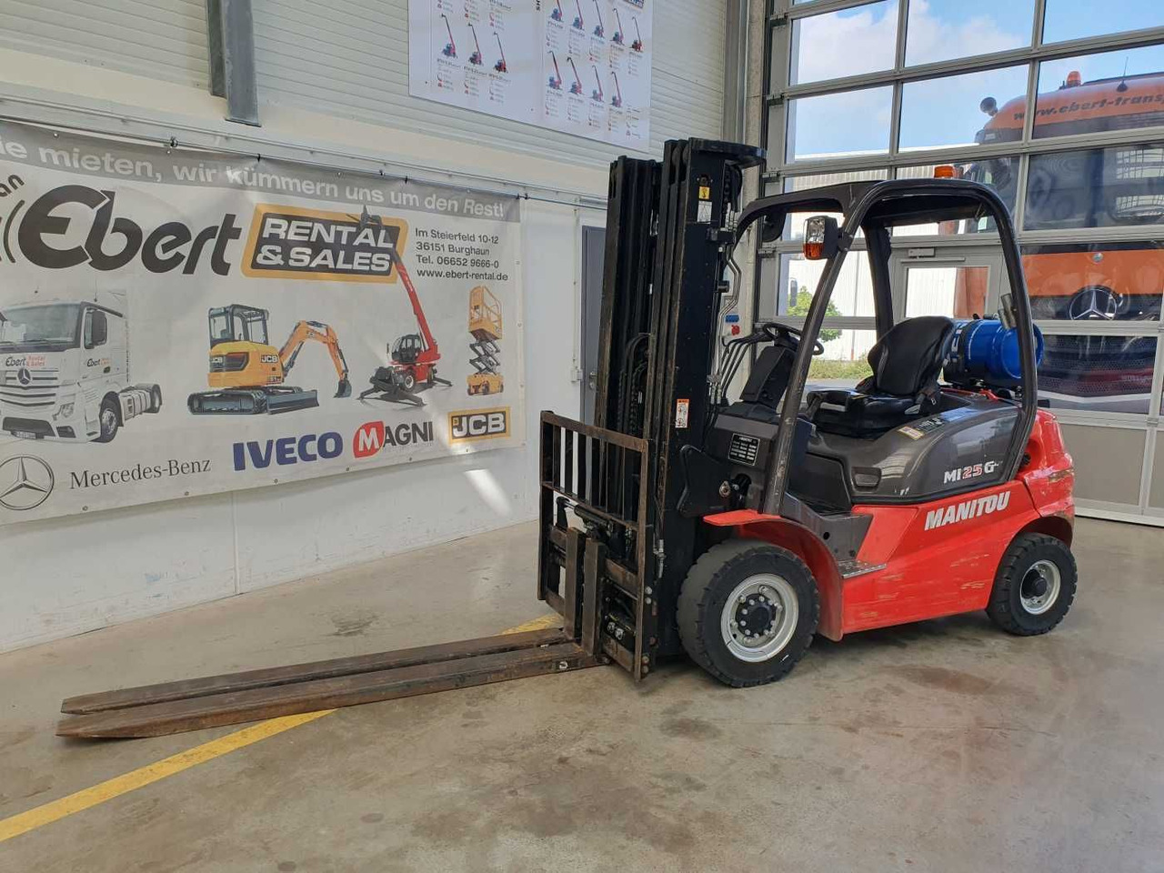 Manitou MI 25 G / Triplex: 4.70m / nur 1.976h! / SS - Empilhador a gás: foto 3 Manitou MI 25 G / Triplex: 4.70m / nur 1.976h! / SS - Empilhador a gás: foto 3