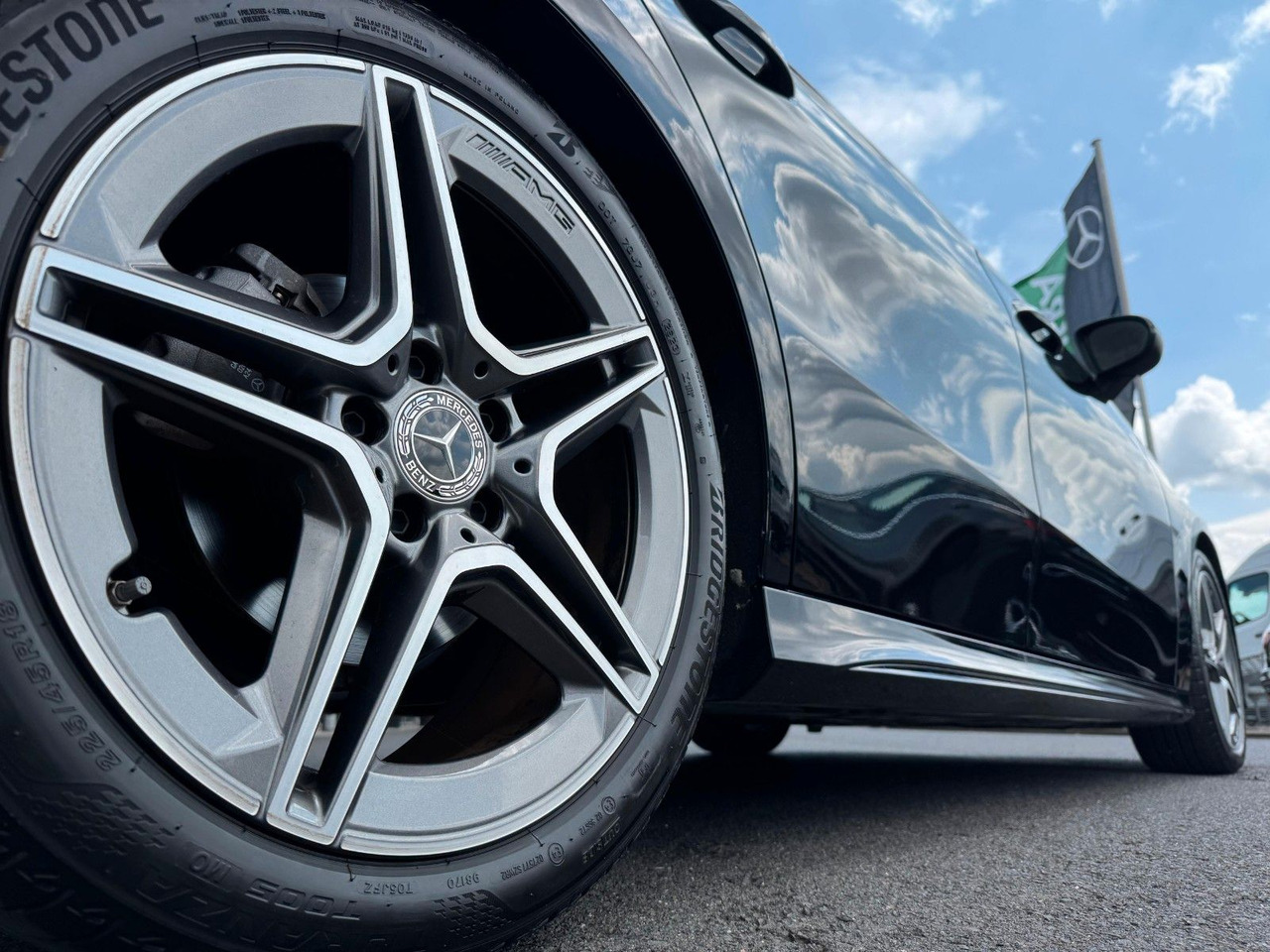 Mercedes-Benz A 180 AMG+Pano+Distr+RFK+Ambiente - Carrinha: foto 5 Mercedes-Benz A 180 AMG+Pano+Distr+RFK+Ambiente - Carrinha: foto 5
