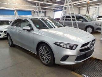 Mercedes-Benz A 180 Progressive+LED+Ambiente+RFK+TotW - Automóvel: foto 2 Mercedes-Benz A 180 Progressive+LED+Ambiente+RFK+TotW - Automóvel: foto 2