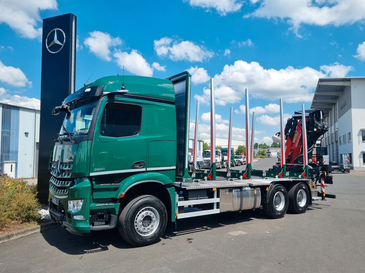 Mercedes-Benz Arocs 2651L 6x4 Palfinger-EPSILON Y Crane M12Z91 - Camião de transporte de madeira, Camião grua: foto 3 Mercedes-Benz Arocs 2651L 6x4 Palfinger-EPSILON Y Crane M12Z91 - Camião de transporte de madeira, Camião grua: foto 3