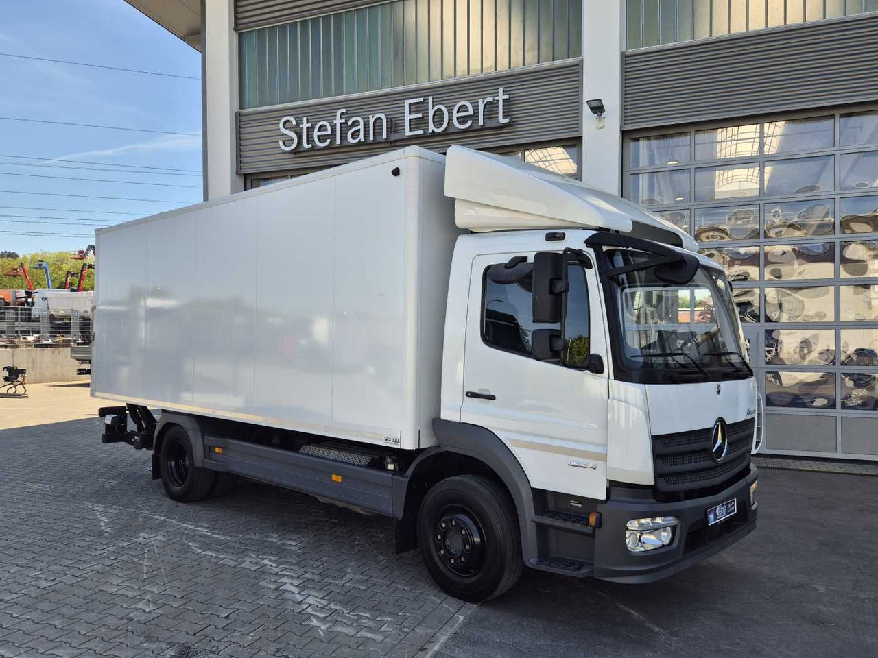 Mercedes-Benz Atego 1524 L Klima Standheizung LBW 1.500kg - Camião furgão: foto 2 Mercedes-Benz Atego 1524 L Klima Standheizung LBW 1.500kg - Camião furgão: foto 2