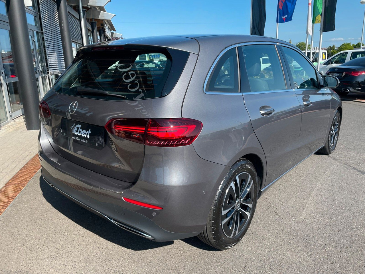 Mercedes-Benz B 200 d Progressive R-Kamera+Carplay+El.Heckklap - Carrinha: foto 4 Mercedes-Benz B 200 d Progressive R-Kamera+Carplay+El.Heckklap - Carrinha: foto 4