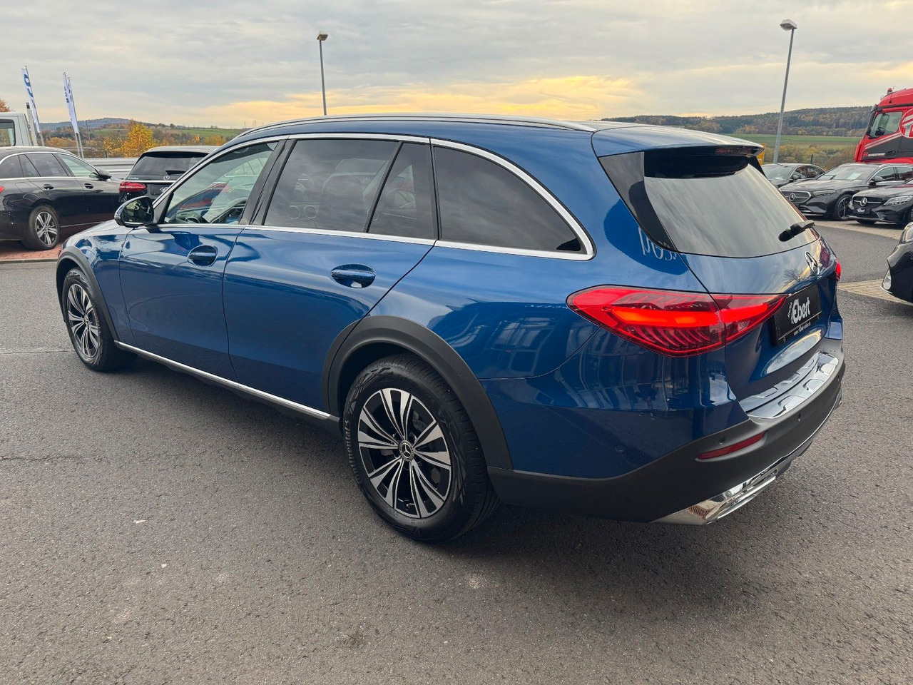 Mercedes-Benz C 200 T All Terrain 4M+Ambiente+360+Augmented - Carrinha: foto 3 Mercedes-Benz C 200 T All Terrain 4M+Ambiente+360+Augmented - Carrinha: foto 3