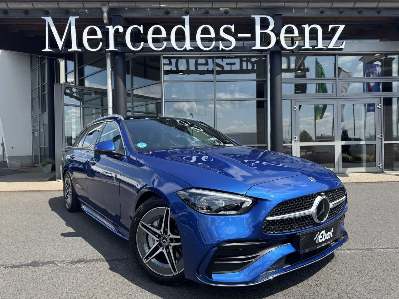 Mercedes-Benz C 200d AMG+Pano+Distr+Digital+AHK+HUD+360+IHC+ - Automóvel: foto 1 Mercedes-Benz C 200d AMG+Pano+Distr+Digital+AHK+HUD+360+IHC+ - Automóvel: foto 1