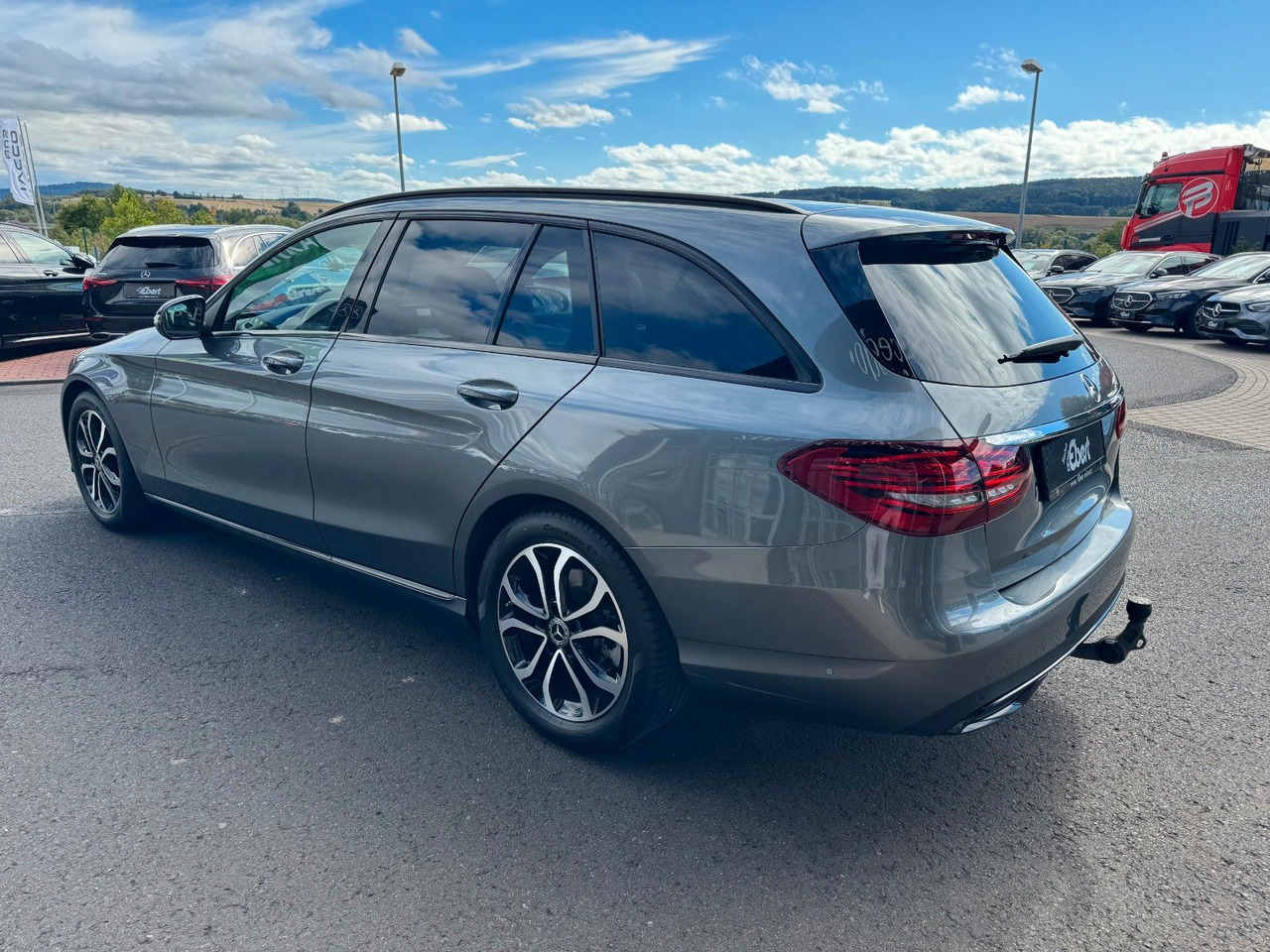 Mercedes-Benz C 220d T Avantgarde+DistrPlus+AHK+MultiB+RFK - Carrinha: foto 3 Mercedes-Benz C 220d T Avantgarde+DistrPlus+AHK+MultiB+RFK - Carrinha: foto 3
