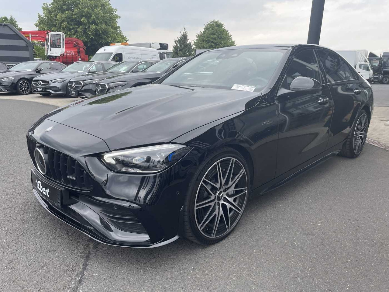 Mercedes-Benz C 43 AMG Digital+Burm+Distr+360+HUD+AHK+ Carbon - Sedan: foto 2 Mercedes-Benz C 43 AMG Digital+Burm+Distr+360+HUD+AHK+ Carbon - Sedan: foto 2