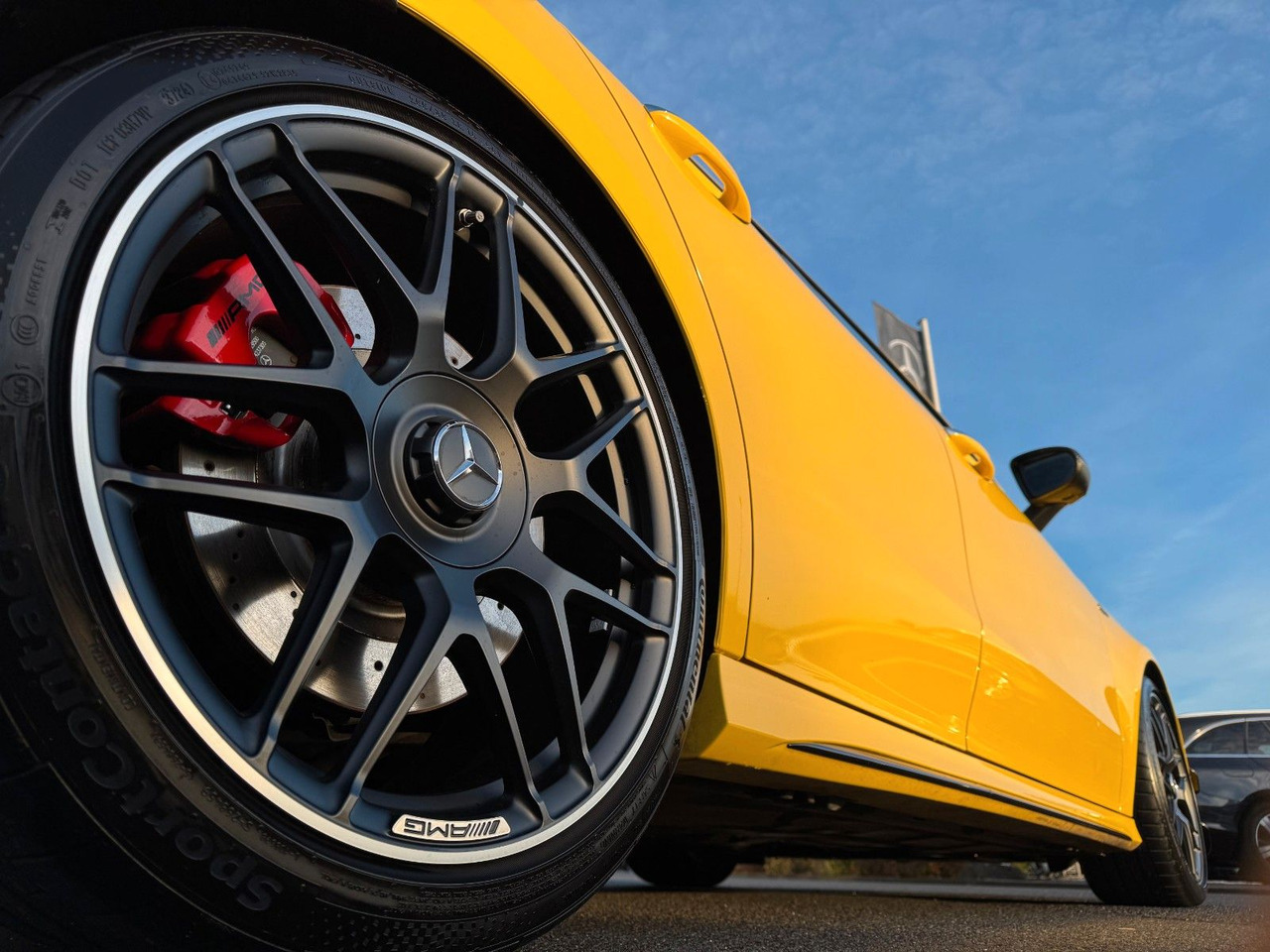 Mercedes-Benz CLA 45 AMG+Aerodynamic+Pano+Burm+Multikontur+ - Coupé: foto 5 Mercedes-Benz CLA 45 AMG+Aerodynamic+Pano+Burm+Multikontur+ - Coupé: foto 5