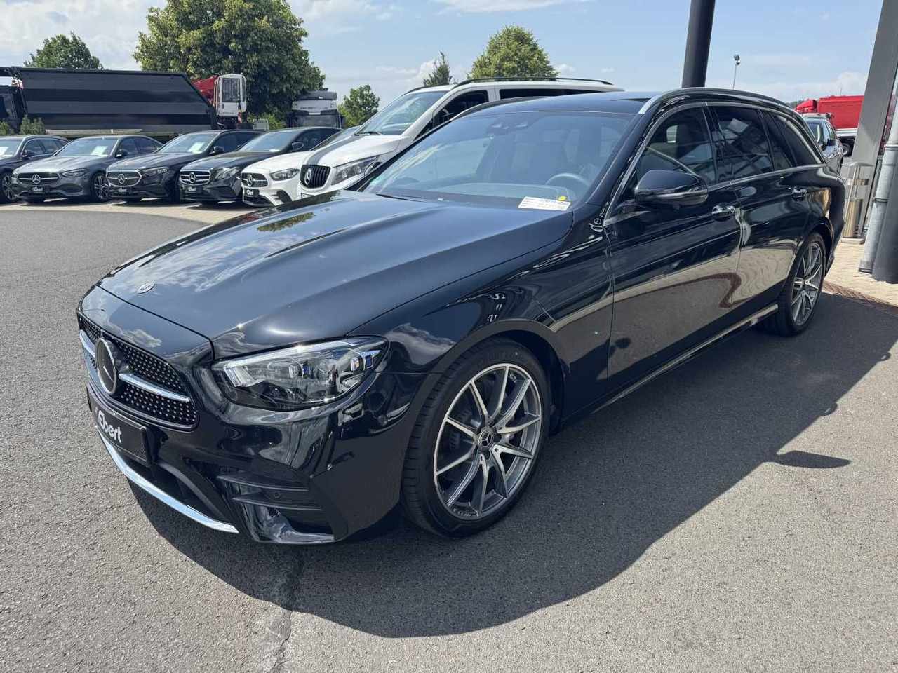 Mercedes-Benz E 220d AMG+Pano+Burm+Distr+Memory+AHK+360 - Carrinha: foto 2 Mercedes-Benz E 220d AMG+Pano+Burm+Distr+Memory+AHK+360 - Carrinha: foto 2