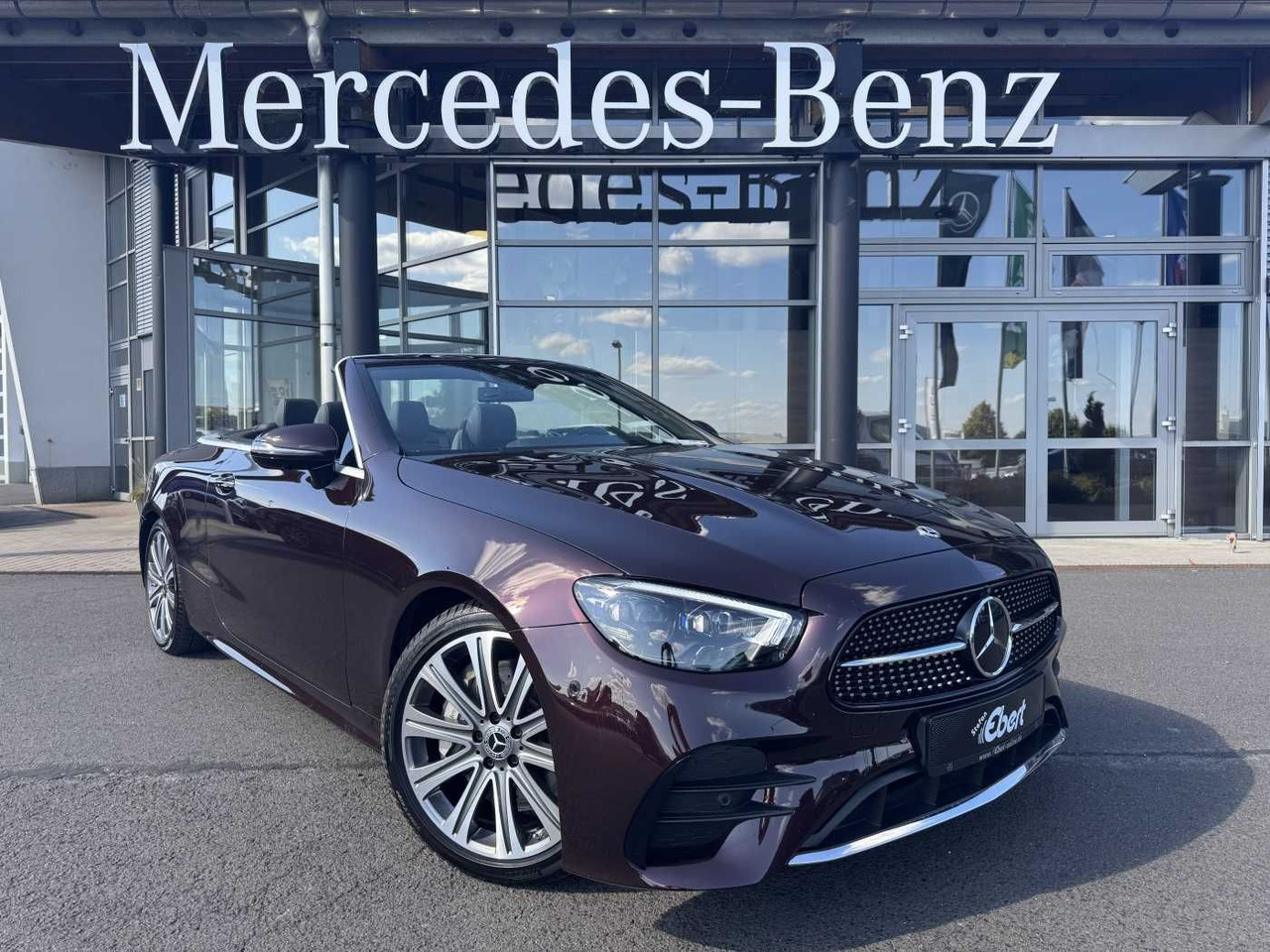 Mercedes-Benz E 400d Cabrio VOLL+AMG+Massage+Distr+Burm - Automóvel: foto 1 Mercedes-Benz E 400d Cabrio VOLL+AMG+Massage+Distr+Burm - Automóvel: foto 1